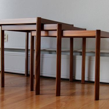 Mid Century Danish Modern Hans Olsen for Finn Lindebo Hansen Design Set of Teak Nesting Tables 