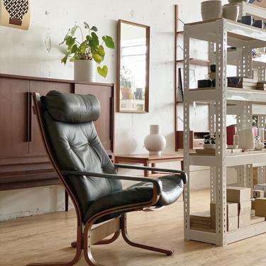 Siesta Chair designed by Ingmar Relling for Ekornes of Norway”