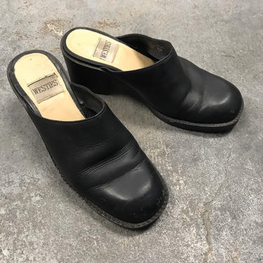 Black Mules Clogs Vintage 1990s Winklepicker Westies Leather Shoes Women's size 6 1/2 