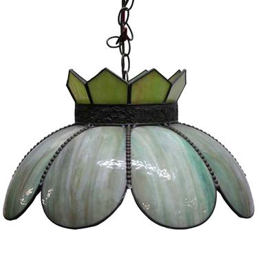 Traditional Tiffany Green Stained Glass Pendant Light