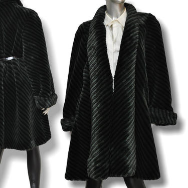 Vinstage Black and Gray Faux Fur Striped Swing Coat Jacket by Marvin Richards Medium Winter Coats 