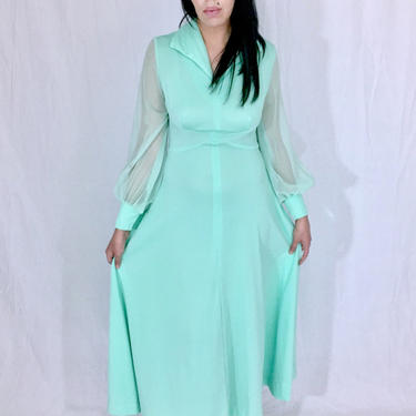 Vintage 70s Mint Green JC Penny Fashions Polyester Long A-line Sheer Poet Sleeves Witchy Maxi Dress with Fold Over Collar M // S 