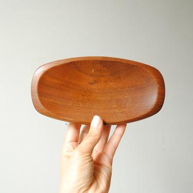 Vintage Small Wood Dish, Wooden Dish, Ring Dish, Shallow Wooden Dish, Modern Wood Bowl, Small Wood Bowl 