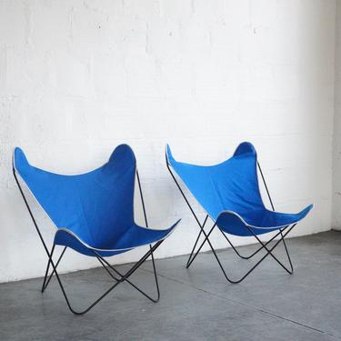 Pair of Bkf Hardoy Butterfly Chairs for Knoll in Blue Canvas