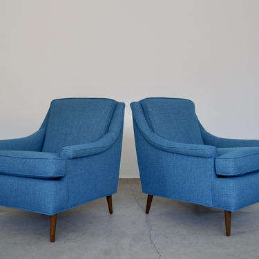 Pair of Gorgeous 1960's Mid-century Modern Lounge Chairs Reupholstered in a Stunning Teal Fabric! 