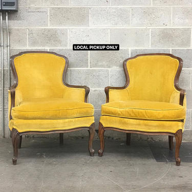 LOCAL PICKUP ONLY ———— Vintage Lounge Chair ———— 2 Available Sold Separately 