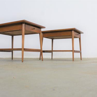 Mid-Century Modern Paul Mccobb Nightstands/End Tables 