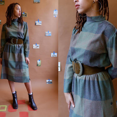 Vintage Wool Checked Dress with Mock Neck and Side Buttons/ 1980s Green Winter Dress/ Size Medium Large 