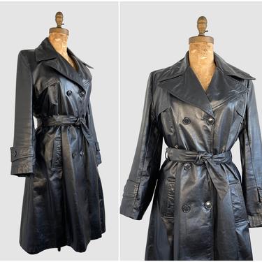 THE TRENCH CONNECTION Vintage 70s Wilsons Black Belted Trench Coat | 1970s Double Breasted Overcoat with Belt | Funk Outerwear | Size Large 