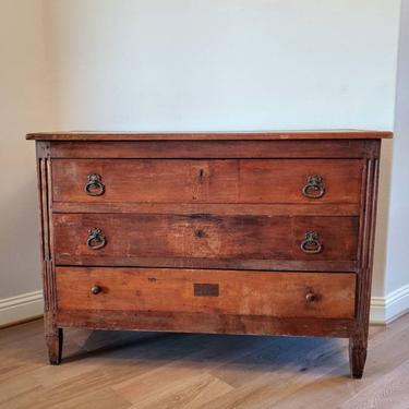 Rustic 18th Century French Country Louis XVI Period Walnut Chest Of Drawers Commode 