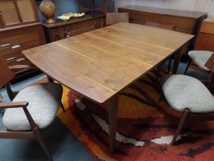 Mid-Century Modern walnut dining table from the Declaration line by Drexel