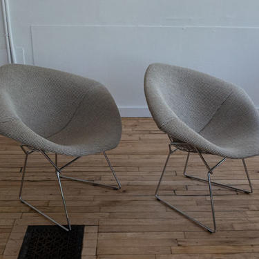 Pair of Bertoia Small Diamond Chairs