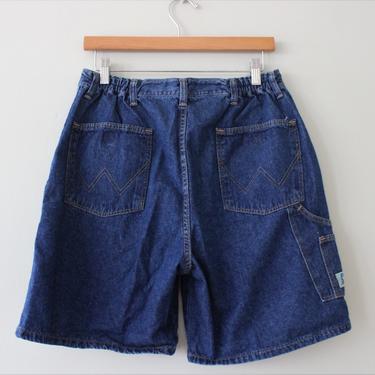 Vintage Wrangler Medium Blue Denim Shorts Women's Size M  / 30 Inch Waist 