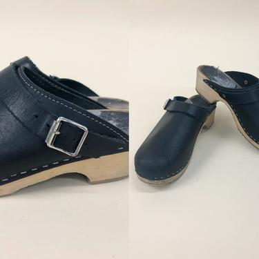 Vintage 1990s Swedish Black Clogs, Vintage Leather and Wood Clogs, Vintage Everyday Wear, 90s Bohemian Hippie, Size EU 38/ US 7.5 by Mo