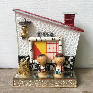 Vintage Mini Kokeshi Doll House, Wooden House With Small Kokeshi Dolls, Made In Japan 