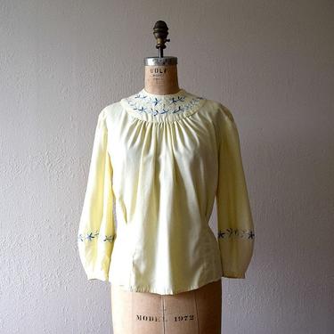 1930s 1940s blouse . vintage 30s 40s top with embroidery 