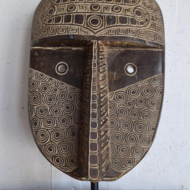 Large Teak Carved Sculpture, Tribal Mask, Teak Wall Art, Wood Sculpture, Boho Chic Decor, Wall Mask Sculpture 