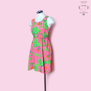 60's Vintage Dress, Hippie GOGO Mini Dress, Flower Power, Babydoll 1960's MOD Bright Hot Pink Green Floral Print, A Line 