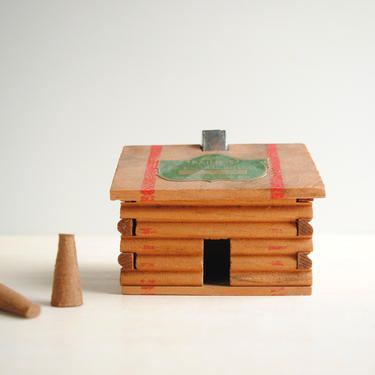 Vintage Log Cabin Incense Burner with Fir Balsam Incense, Miniature Log Cabin House, Tiny Log Cabin, Wooden Log Cabin Box 