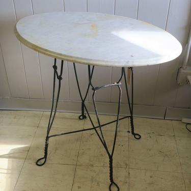 Ice cream parlor table - $175