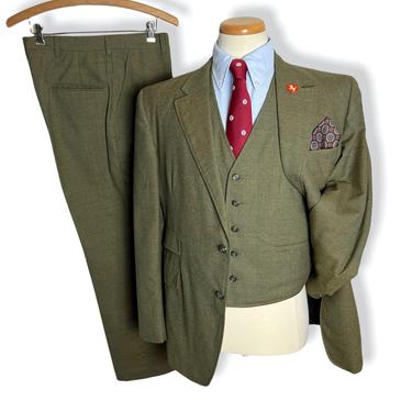 Vintage 1970s WOOL TWEED 3pc Suit ~ 40 to 42 R ~ vest / waistcoat ~ pants / jacket / sport coat ~ Preppy / Ivy Style / Trad 
