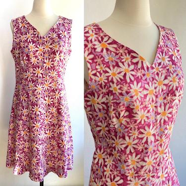 Cute Vintage 60s Mod BARKCLOTH Summer Dress / DAISY Print on PINK / m-l 