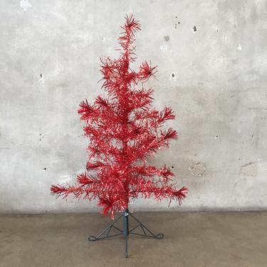 Red Vintage Tinsel Christmas Tree