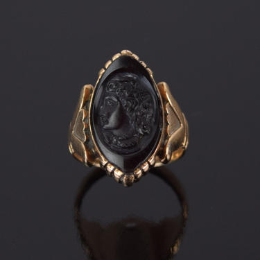 Victorian Era Intaglio Carved Black Onyx Cameo 10k Gold Ring 