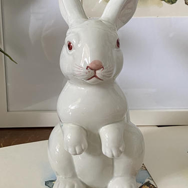 Vintage Fitz and Floyd White Ceramic Rabbit or Bunny Figure, Sculpture 