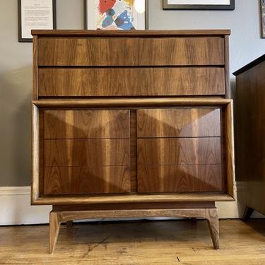 6 Drawer Tall Chest by United Furniture 1960s