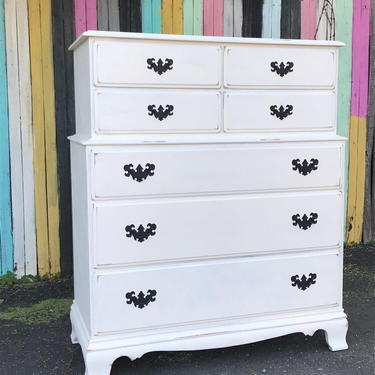 Beautiful Shabby chic solid wood dresser, free nyc delivery ,white dresser 