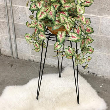 Vintage Plant Stand Retro 1990s Tall + Black  Metal Frame + Round Top + Pointed MCM Legs + Indoor or Outdoor + Plants + Patio + Home Decor 