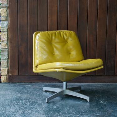 1970s Mid-Century Yellow Vinyl Swivel Lounge Chair Milo Baughman Vintage Jetson Space Age Mustard Pop Art Warhol Era 