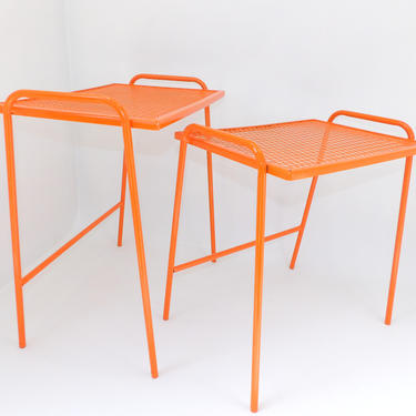 Pair of Mid Century Modern Salterini Nesting Tables Metal Wire Patio Living Room Mesh Grate Style Tables Vibrant Orange by MakingMidCenturyMod