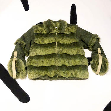90s / Y2K / Green Faux Fur Chinchilla Jacket / Sage / Corky / Chartreuse / Fluffy / Fur Coat / Cropped Jacket / Puffer / Straps / Ski / 