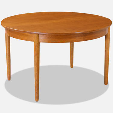 Hans J. Wegner Large Expanding Round Dining Table for Andreas Tuck 