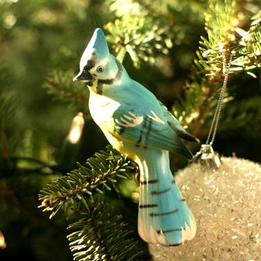vintage blue jay ceramic christmas clip on ornament/made in japan 