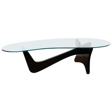 Mid-Century Modern 'Airplane' Coffee Table In Noguchi Style 