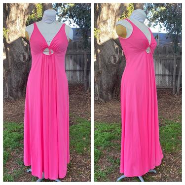 Vintage 1970’s Pink Nightgown with Keyhole Front 