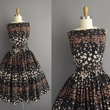 1950s vintage dress | Gorgeous Black Cotton Brown Floral Print Sweeping Full Skirt Summer Dress | XS | 50s dress 