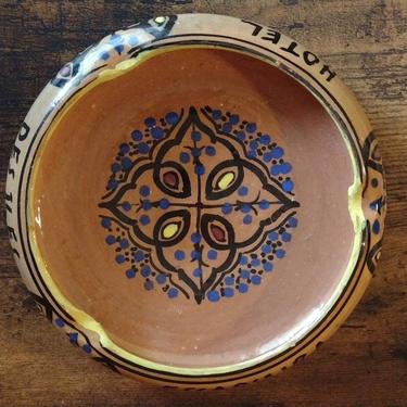 Vintage Signed Safi Moroccan Painted Glazed Ceramic Clay Pottery Ashtray Hotel Destiles 6&amp;quot; 