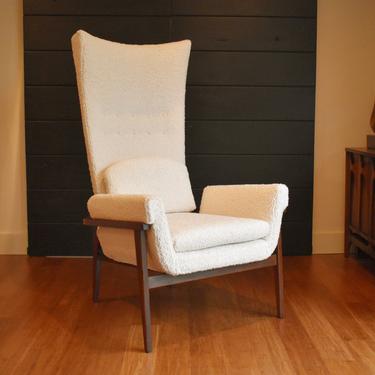 Restored Pearsall-style high-back walnut &amp;quot;Throne&amp;quot; lounge chair, circa 1960s 