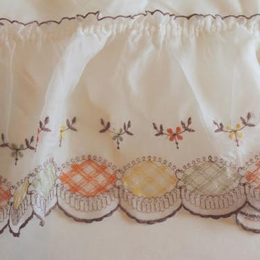 Sheer Drapery Set Embroidered Flowers and Trim 