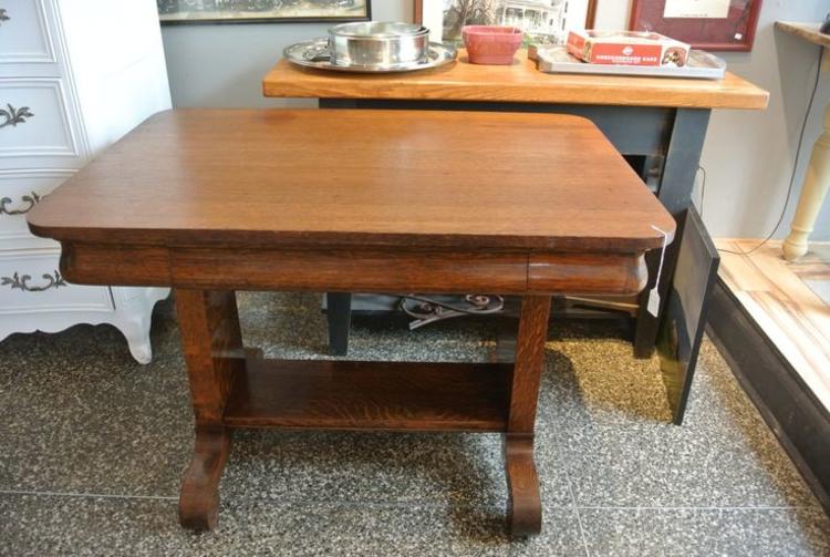 Oak desk. $295