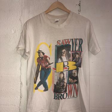 Vintage 90's Sawyer Brown t-shirt. Cool graphic! Colorful! Funny! M 3018 
