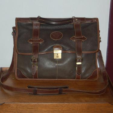 Roots Canada Two Tone Brown Waterproof Leather Messenger Bag / Satchel / Briefcase / Attache / Laptop / Tote, Made in Canada, Shoulder Strap 