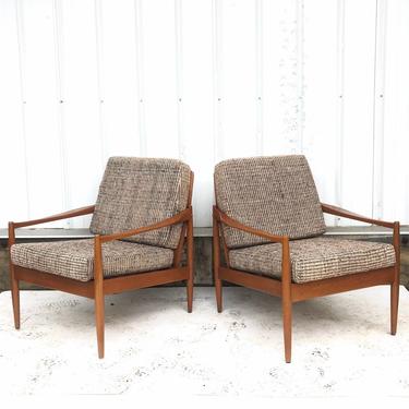 Mid-Century Modern Lounge Chairs- a Pair 