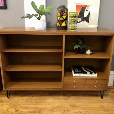 1950&#8217;s Bookcase on hairpins by Lane Furniture Co.