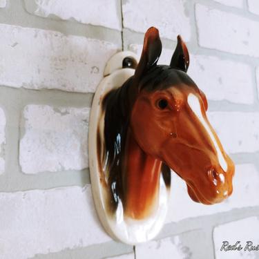 Vintage Ceramic Horse Head Kitchen Towel Holder Plant Holder Wall Pocket 