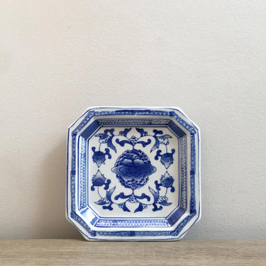 Small Chinoiserie Tray Ring Jewelry Dish Holder Blue White Chinese Ceramic 